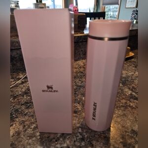 Stanley The Valentine’s Day Transit Surround Mug pink new 16 oz